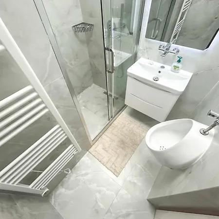 Cinco 1398 Lägenhet Durrës