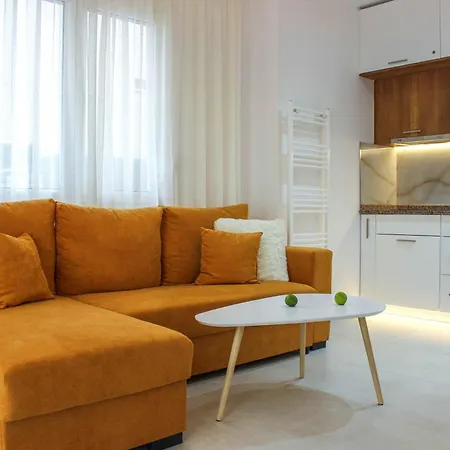 Apartment Cinco 1398 Durres